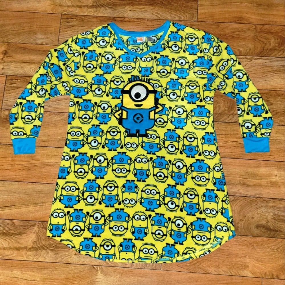 Despicable Me Minion Made v neck fleece long sleeve nightgown/pajamas
